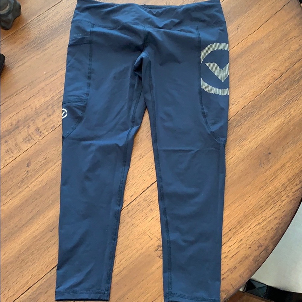 Women’s Virus 7/8 Compression Pant